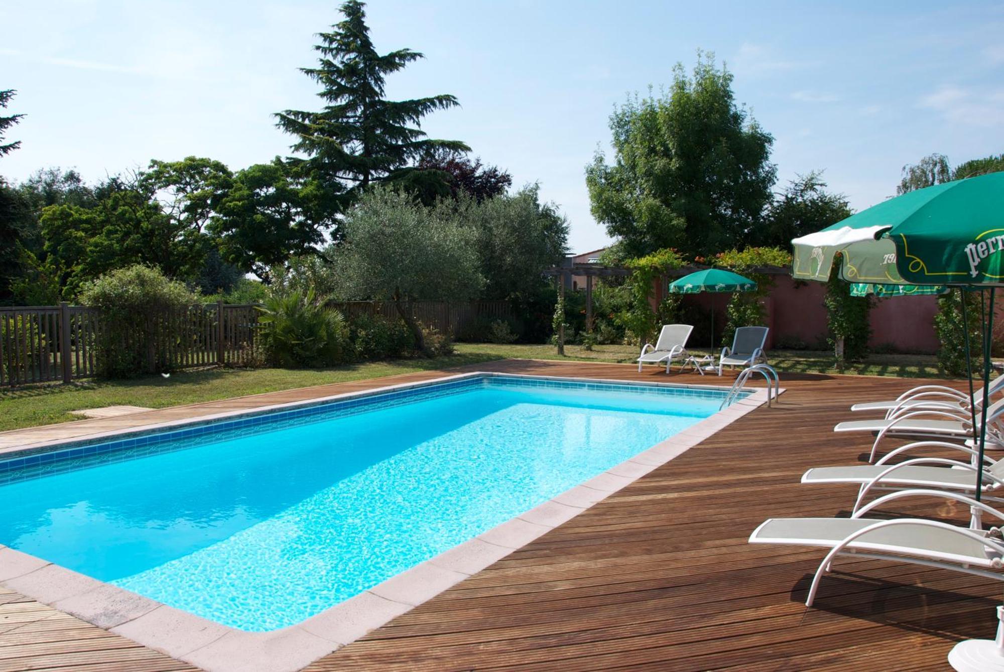 Hotel Le Barry, Toulouse Nord Gratentour Экстерьер фото